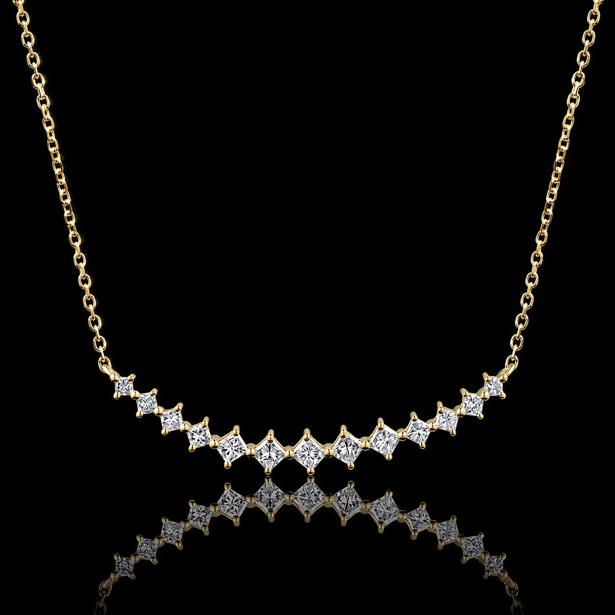 Minimalist 18K Gold Diamond Necklace MUHUANG