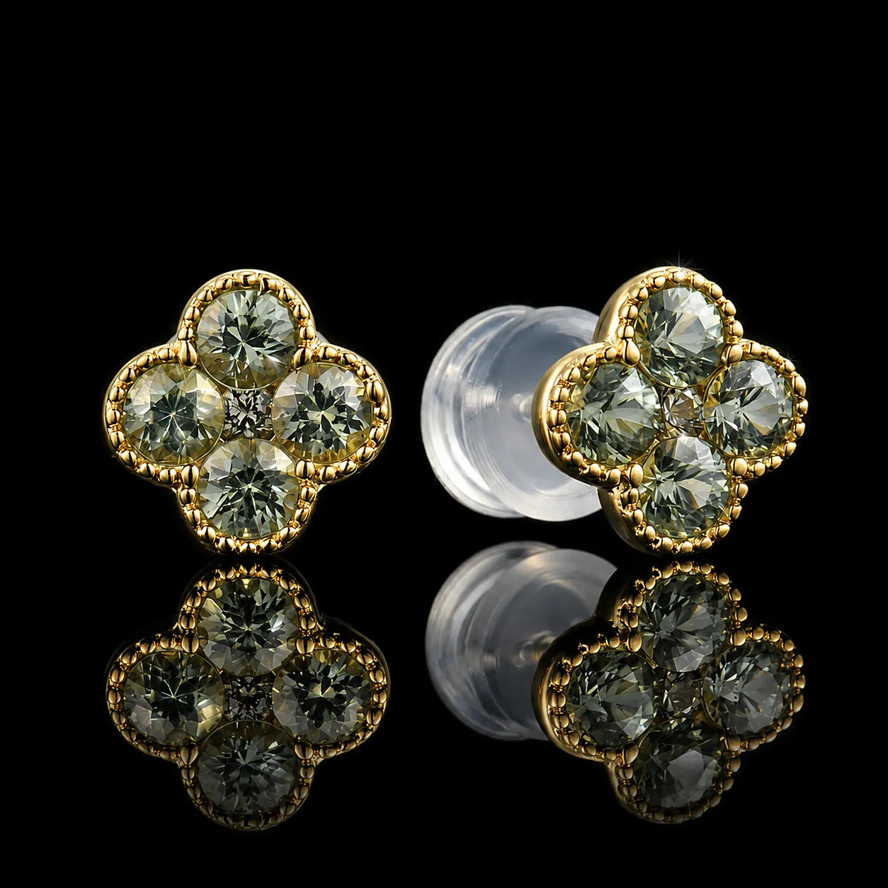 MUHUANG 18K yellow gold flower stud earrings with 10 round green sapphires totaling 0.77CT