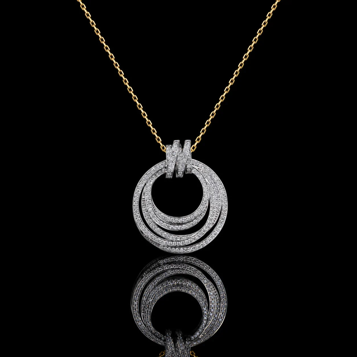 MUHUANG 0.61CT two tone diamond circle necklace in 18K yellow and white gold