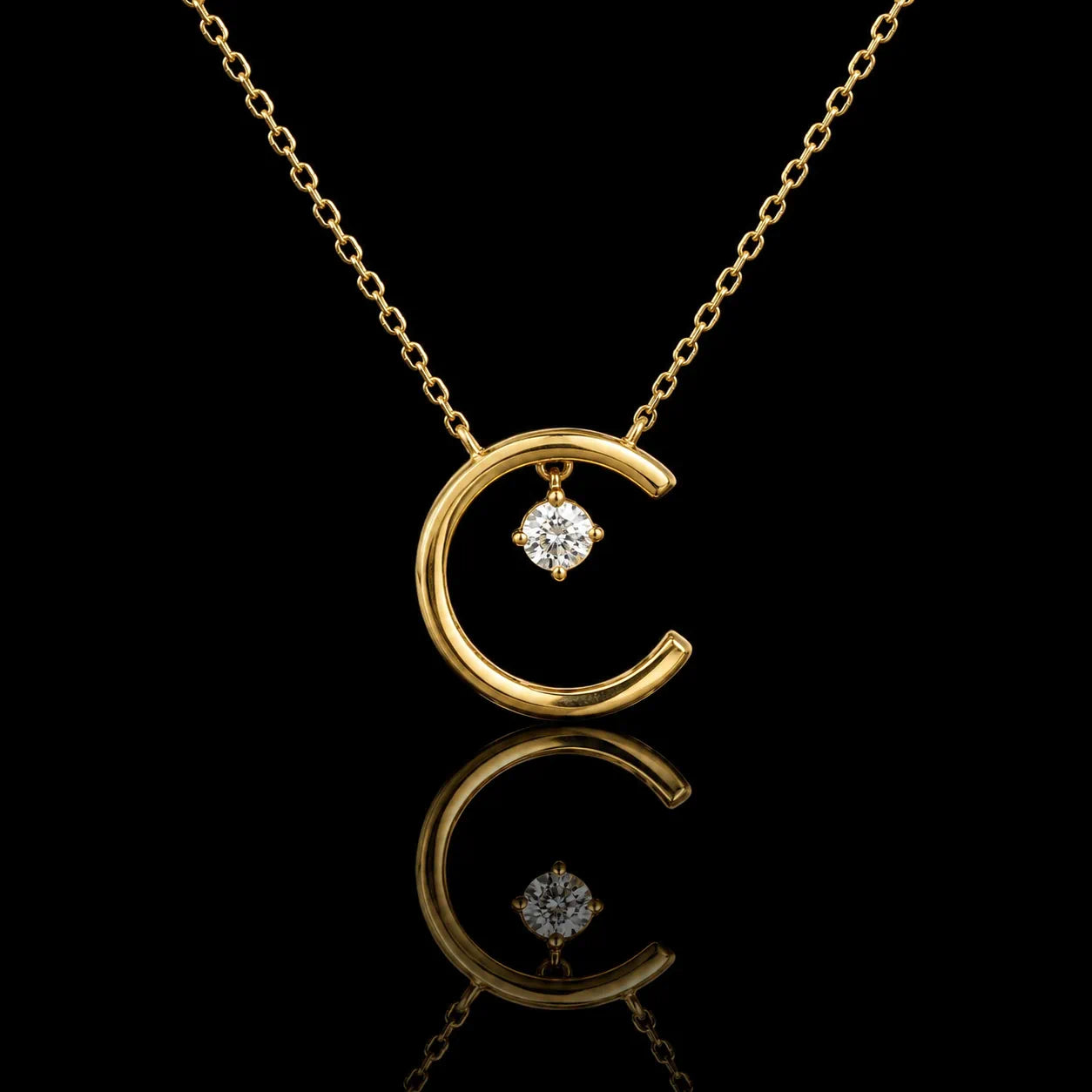MUHUANG 0.08CT natural diamond crescent necklace in 18K yellow gold