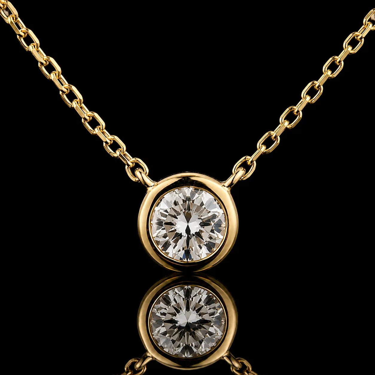 MUHUANG 0.13CT natural diamond pendant necklace in 18K yellow gold